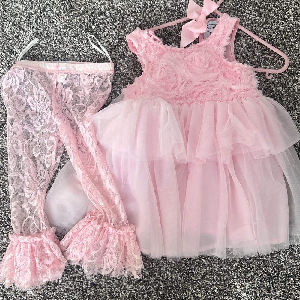 Mud pie dress and leggings 12-18 months